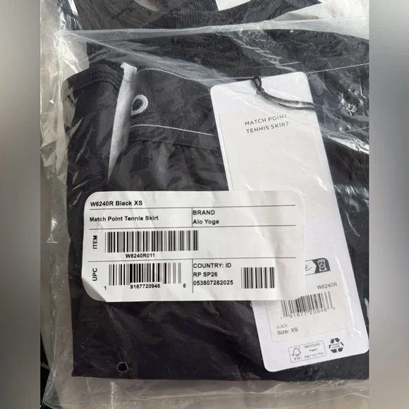 NWT ALO Yoga Black Match Point Tennis Skirt, XS - Picture 3 of 8
